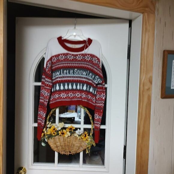 Jessica Simpson Let It Snow Cropped Soft Sweater Size Women's Small Worn 1 Time - Picture 1 of 2
